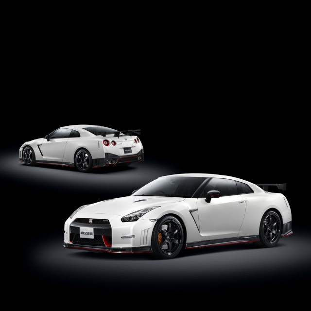 01-2014-Nissan-GTR-Nismo-001