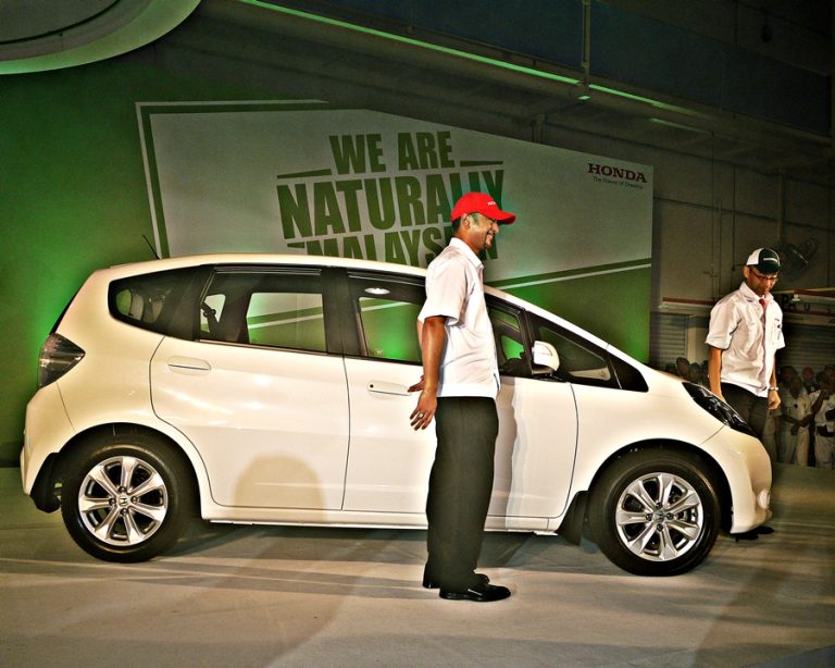 10-000th-locally-assembled-honda-hybrid-model-delivered-news-and