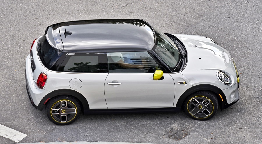 All-electric MINI makes its debut in Malaysia, priced from RM218,380 ...